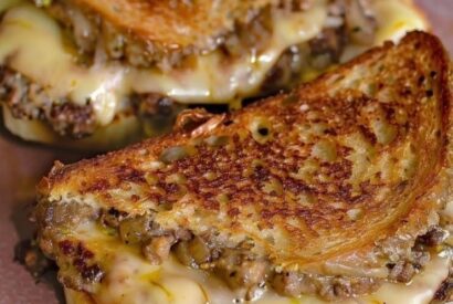 Thumbnail for Creamy Burger Sauce Recipe