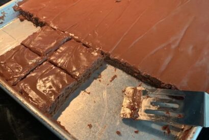 Thumbnail for Fudgy Chocolate Brownies with Creamy Cocoa